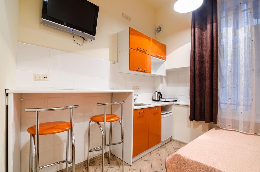 Economy Apartment On Rappoporta 7A-1 Lviv Buitenkant foto